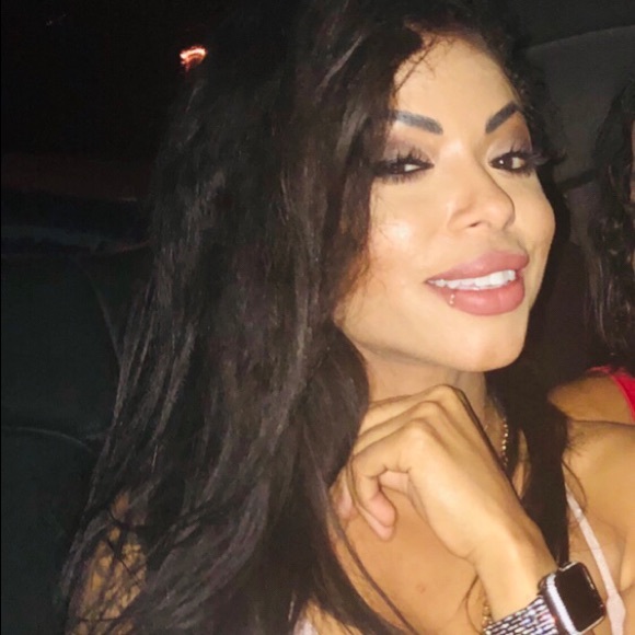 Meet your Posher, Analise - Picture 1 of 1